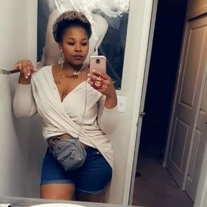 Meet your Posher, Renae